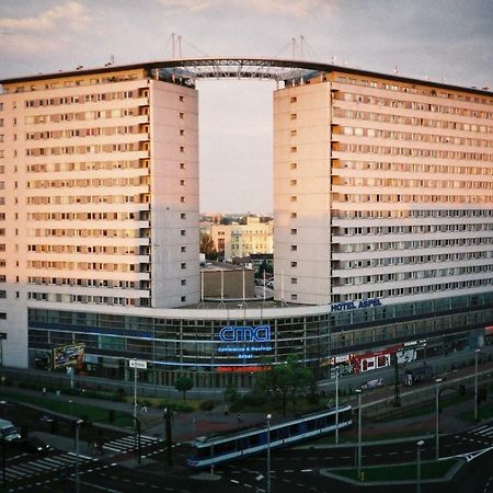 Sunny 1 Room Apartment With The View Over Cracow Krakau Buitenkant foto