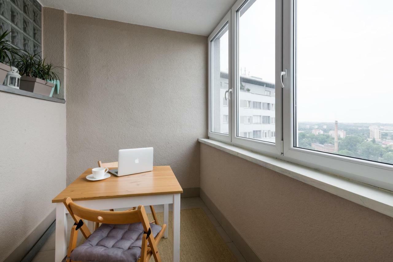 Sunny 1 Room Apartment With The View Over Cracow Krakau Buitenkant foto